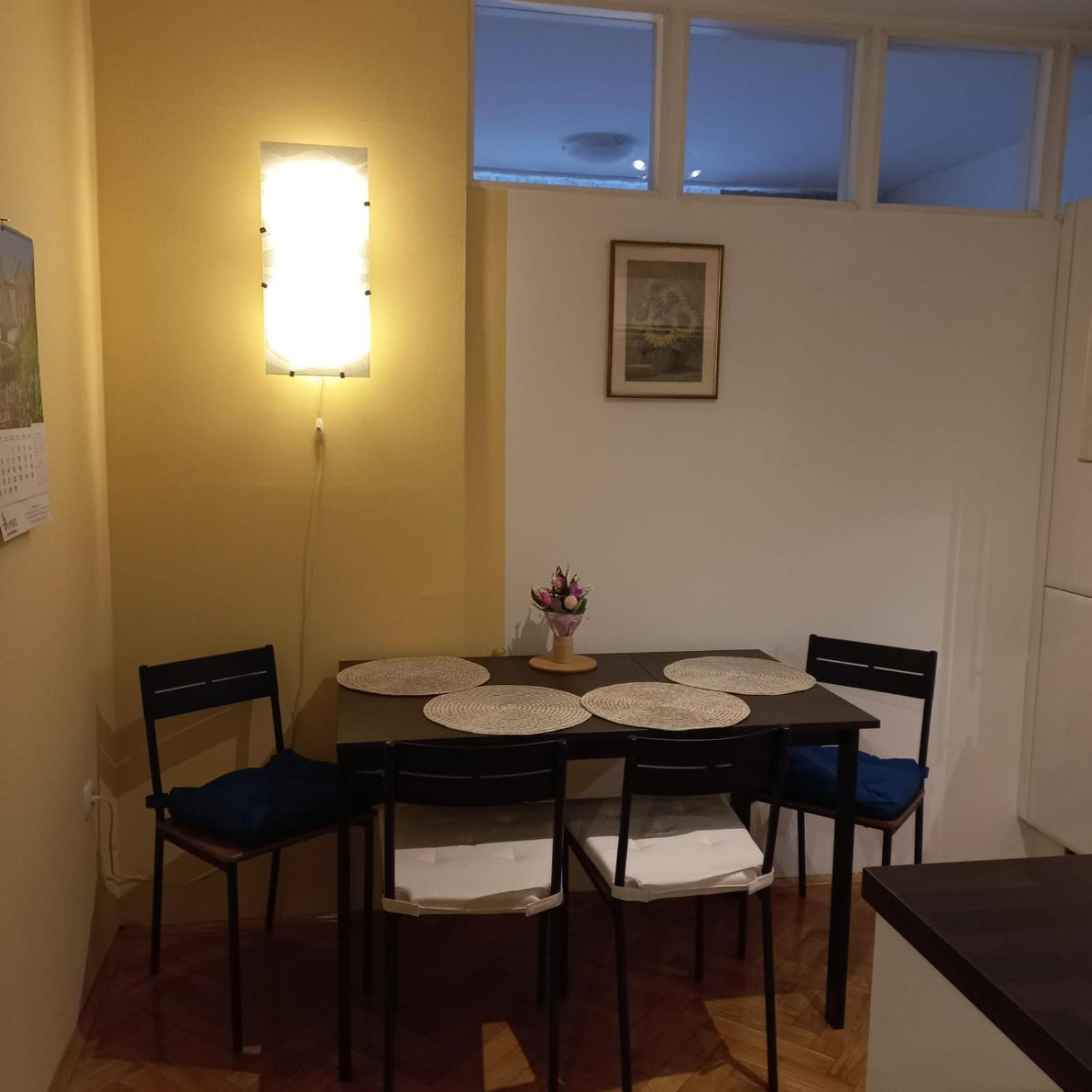 Apartment Blue Moon リュブリャナ エクステリア 写真